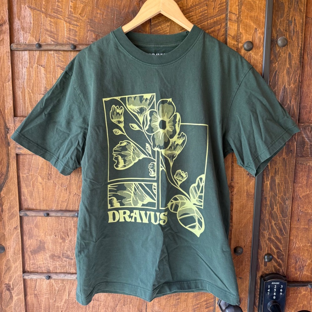 Dravus Graphic T-Shirt Mens Medium Green Floral Short Sleeve Crew Neck Cotton